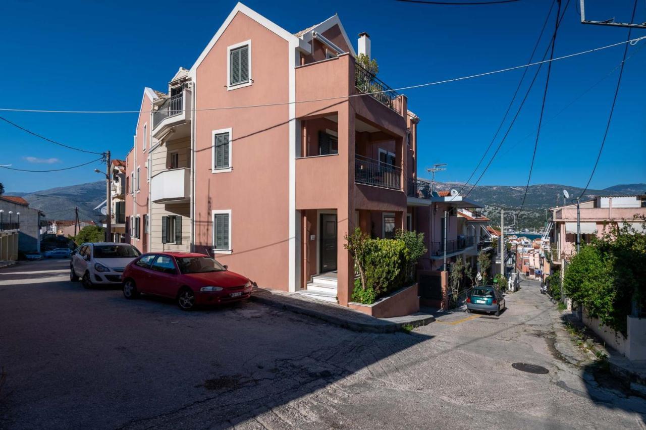 Napier Maisonette Argosztóli Kültér fotó